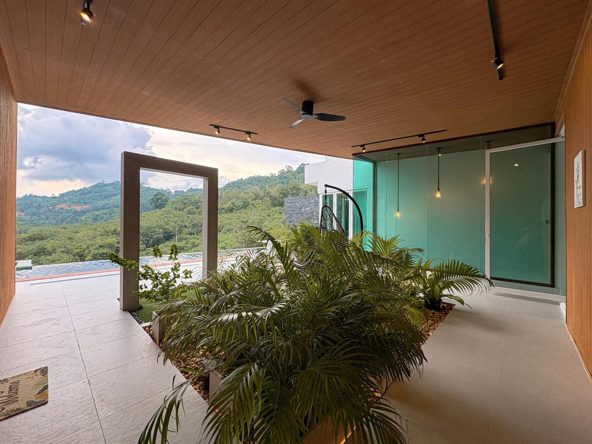 Luxury Jungle Edenhills Villa
