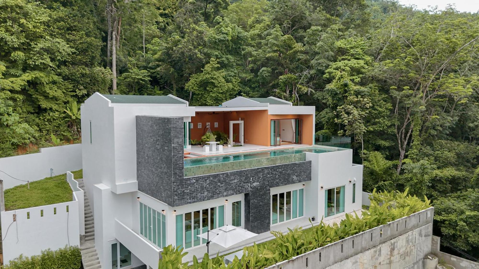 Luxury Jungle Edenhills